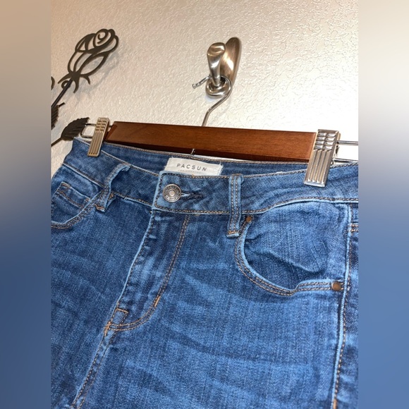 PacSun Mid-Rise Skinniest Blue Jeans Stretch Size 24 - Picture 4 of 6